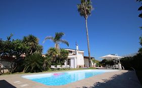 edri beach house